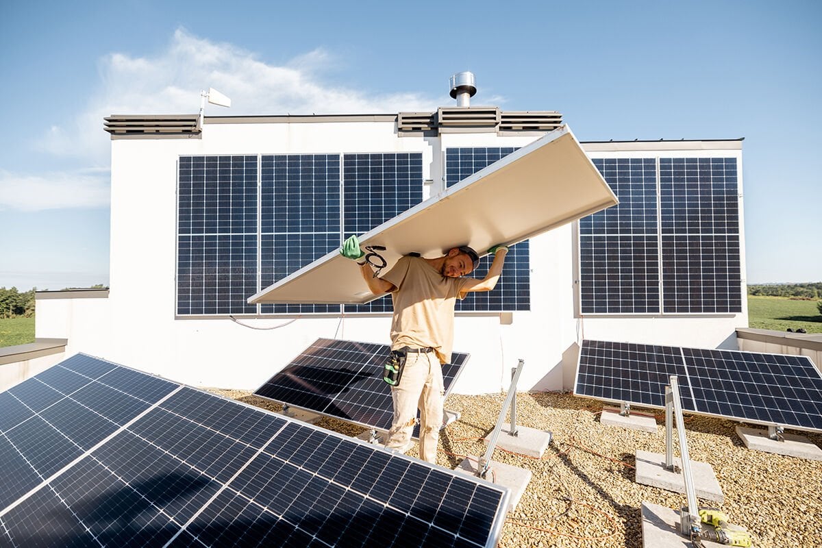 2000 m² Üzeri İşletmeler İçin GES Zorunluluğu